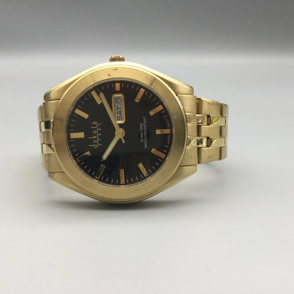 Dakota Steel Watch Mens 40mm Gold Tone Black Dial Day Date New Battery 6.75" - Picture 12 of 15